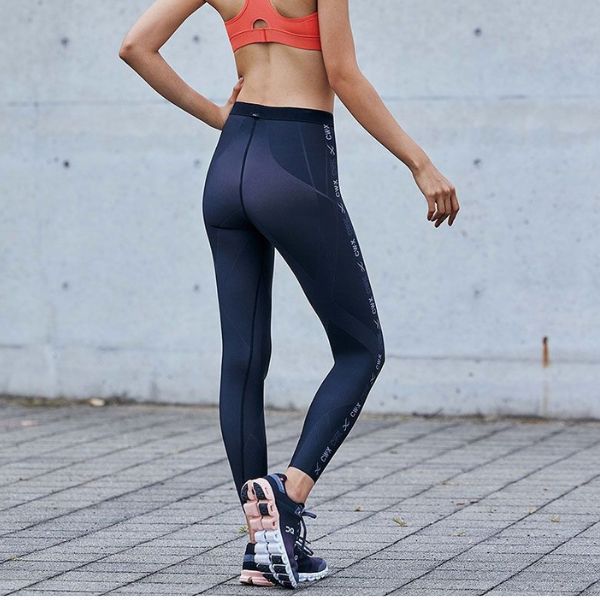 CW-X Generator Revolution Compression Tight Women กางเกงกระชับกล้ามเนื้อ ผู้หญิง รุ่น IC903W สี WH