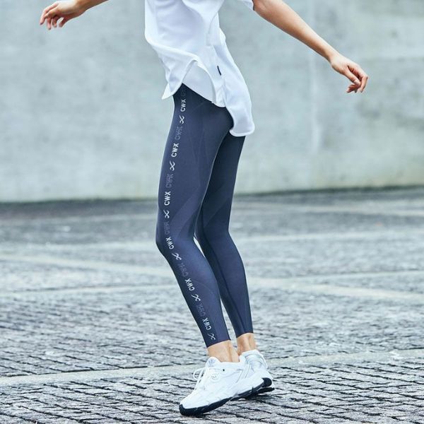 CW-X Generator Revolution Compression Tight Women กางเกงกระชับกล้ามเนื้อ ผู้หญิง รุ่น IC903W สี WH