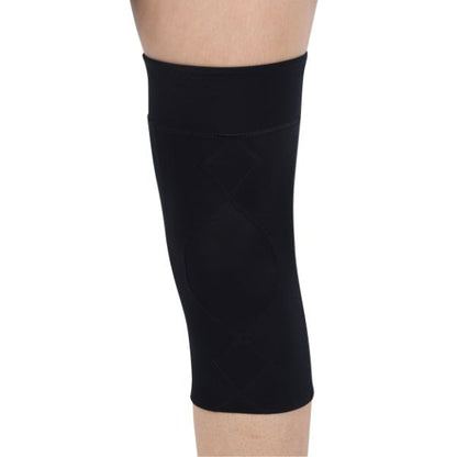 CW-X Knee Support Women ปลอกรัดเข่า ผู้หญิง รุ่น IC3181 สีดำ (BL)