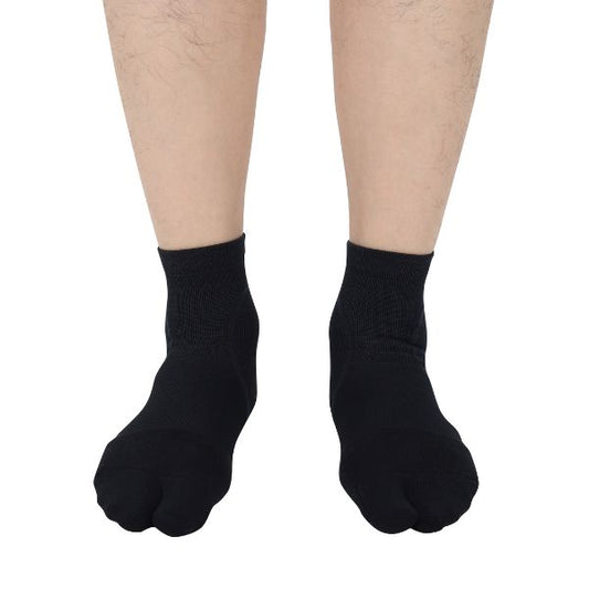 CW-X Socks running socks for men and women, model IC3398, black (BL)