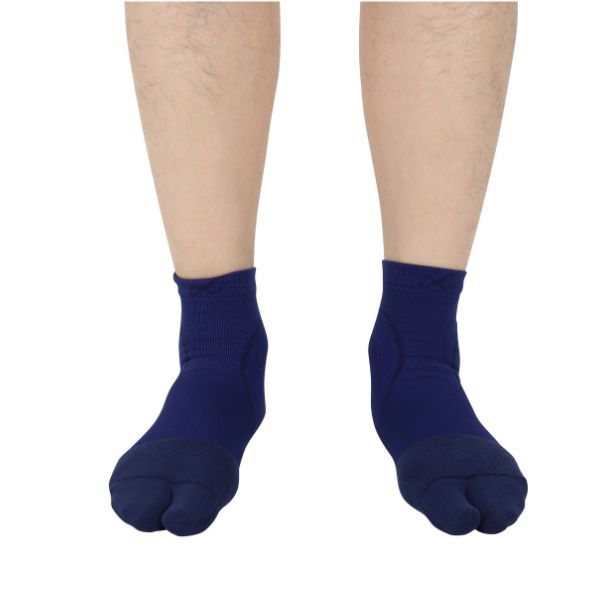 CW-X Socks running socks for men and women, model IC3398, navy blue (KO)